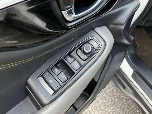 Used 2025 Subaru Outback Onyx Edition AWD/4WD image 21