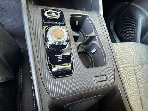 New 2026 Jeep Cherokee Laredo image 15