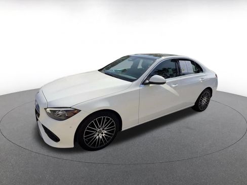 Used 2024 Mercedes-Benz C 300 Sedan image 8