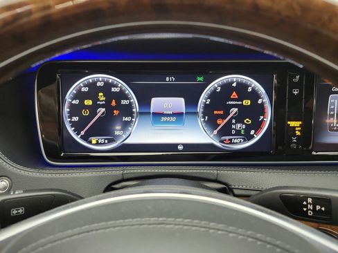 Used 2015 Mercedes-Benz S 550 Sedan image 9
