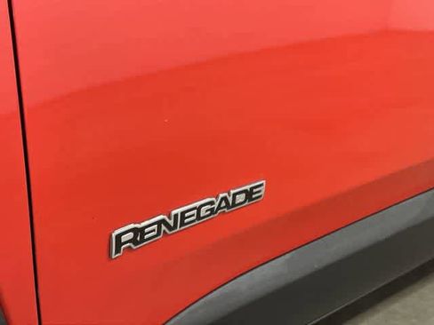 Used 2020 Jeep Renegade Sport image 30