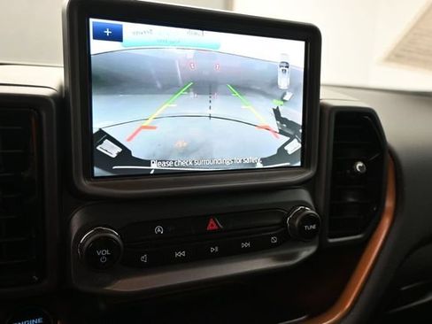 Used 2024 Ford Bronco Sport Outer Banks w/ Tech Package AWD/4WD image 17