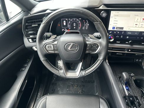 Used 2023 Lexus RX 350 Premium image 16