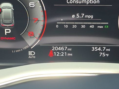 Used 2023 Audi Q8 Premium Plus w/ Premium Plus Package AWD/4WD image 16