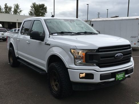 Used 2019 Ford F150 XLT w/ Equipment Group 301A Mid AWD/4WD image 11