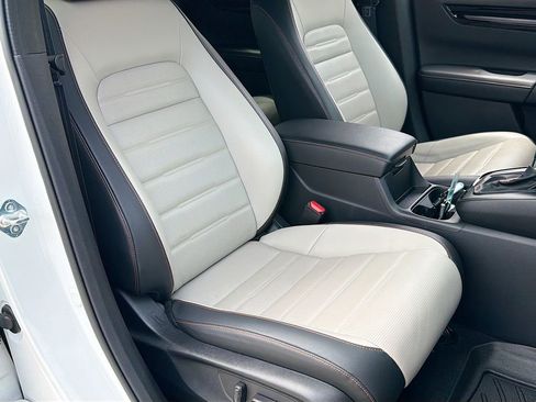 Used 2024 Honda CR-V Sport Touring image 31