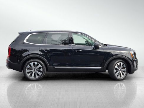 Certified 2022 Kia Telluride EX w/ EX Premium Package image 3