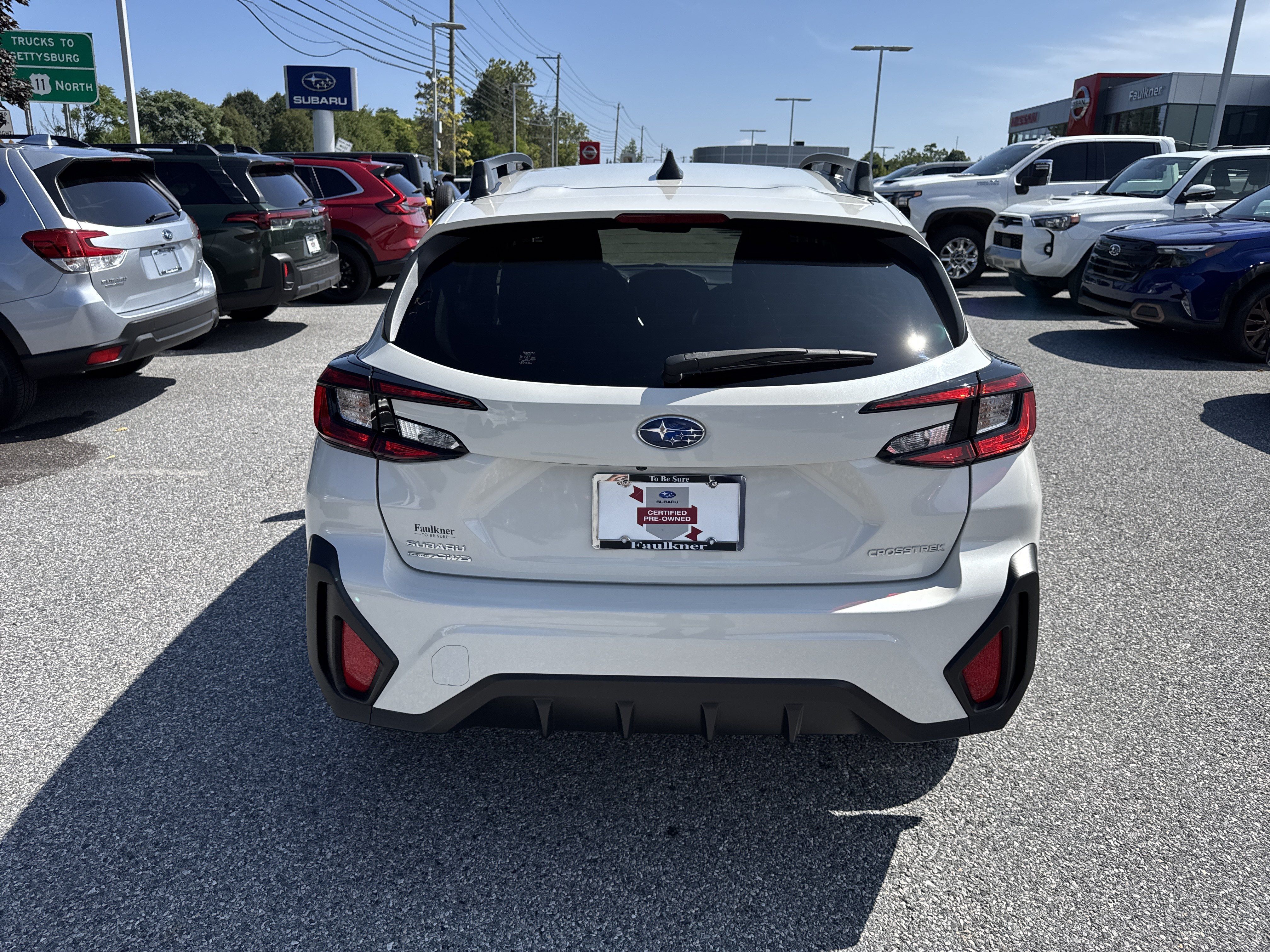 Used 2024 Subaru Crosstrek 2.0i Premium w/ Crosstrek Mirror Package AWD/4WD image 27