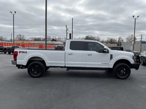 Used 2020 Ford F350 XLT w/ XLT Premium Package image 7