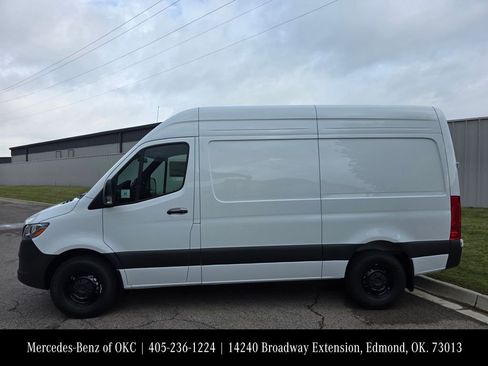 New 2026 Mercedes-Benz Sprinter 2500 image 2