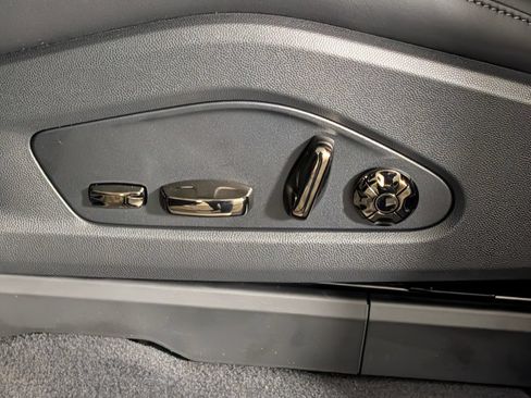 New 2026 Porsche Cayenne S AWD/4WD image 30