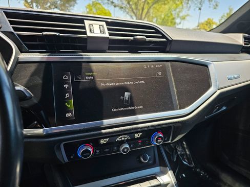 Used 2023 Audi Q3 2.0T Premium w/ 19" Wheel Package image 29