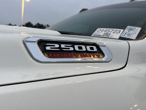 Used 2024 RAM 2500 Laramie image 10