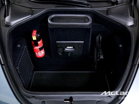 Used 2025 McLaren 750S RWD image 16