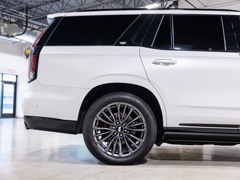 Used 2024 Cadillac Escalade V AWD/4WD image 24