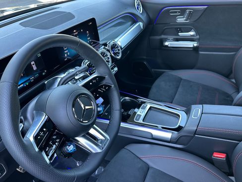 New 2026 Mercedes-Benz GLB 35 AMG AMG 35 image 10
