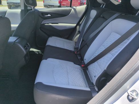 Used 2021 Chevrolet Equinox LS w/ LS Convenience Package FWD image 28