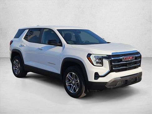 Used 2026 GMC Terrain Elevation FWD image 3