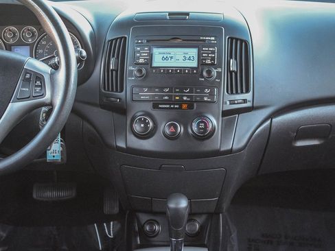 Used 2010 Hyundai Elantra GLS w/ Popular Equipment Pkg 2 image 14