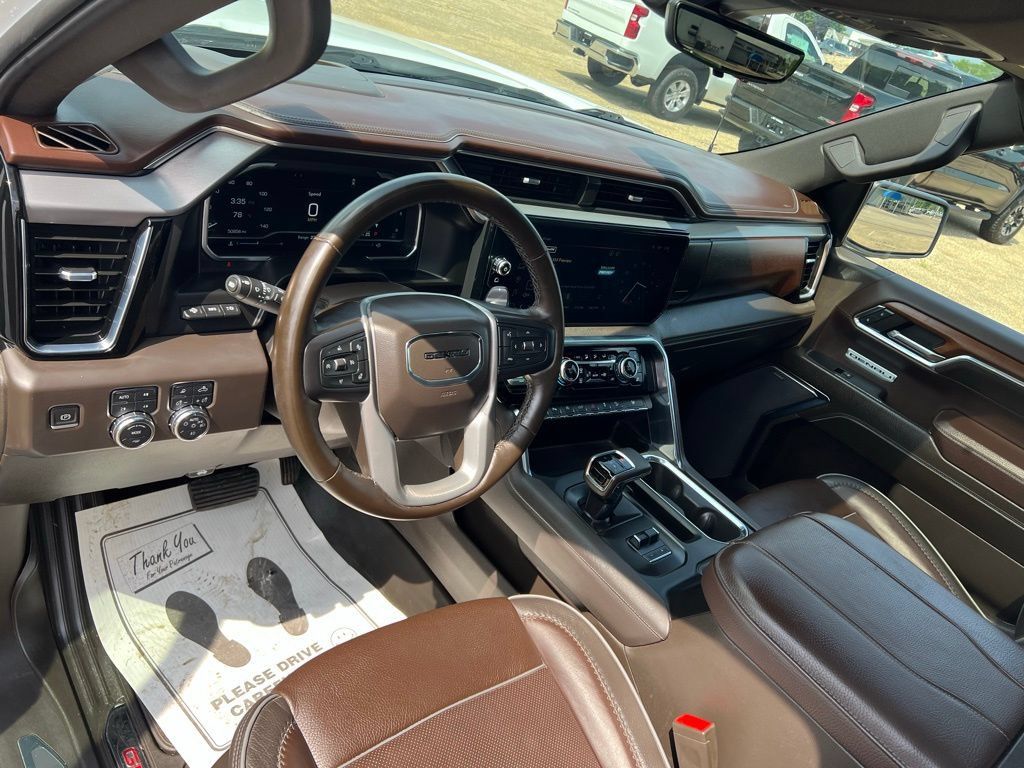 Used 2023 GMC Sierra 1500 Denali w/ Denali Reserve Package AWD/4WD image 35