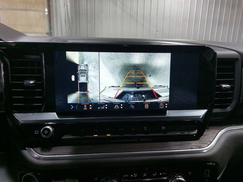 New 2025 GMC Sierra 1500 SLT w/ SLT Premium Plus Package image 24