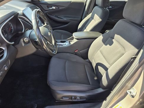 Used 2022 Chevrolet Malibu RS w/ LPO, Convenience Package 2 image 24