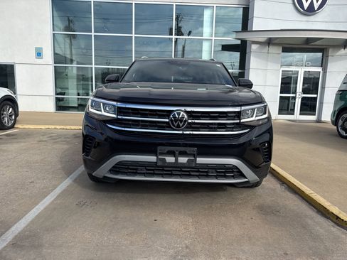 Certified 2020 Volkswagen Atlas Cross Sport SEL w/ Cross Sport MDO Package image 8