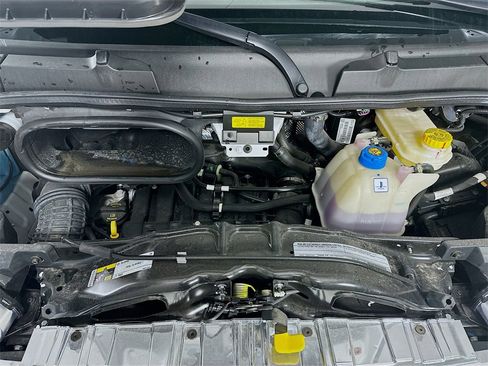 New 2025 RAM ProMaster 3500 w/ Quick Order Package 22G SLT image 18