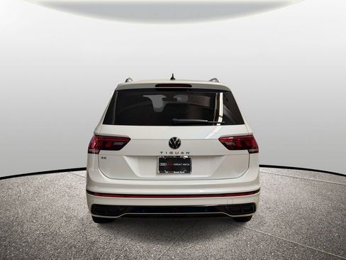 Used 2022 Volkswagen Tiguan SE R-Line FWD image 23