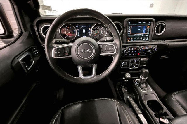 Used 2022 Jeep Gladiator Overland w/ Popular Equipment Package AWD/4WD image 6