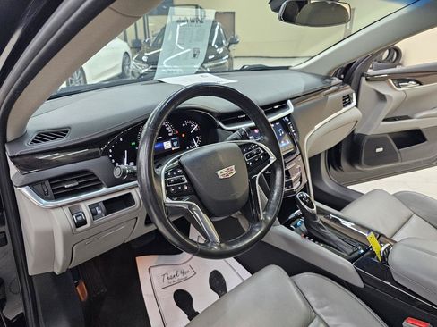 Used 2017 Cadillac XTS Luxury w/ Driver Awareness Package FWD image 18