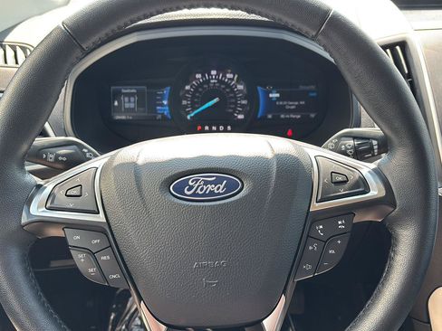 Used 2024 Ford Edge SEL w/ Convenience Package AWD/4WD image 16