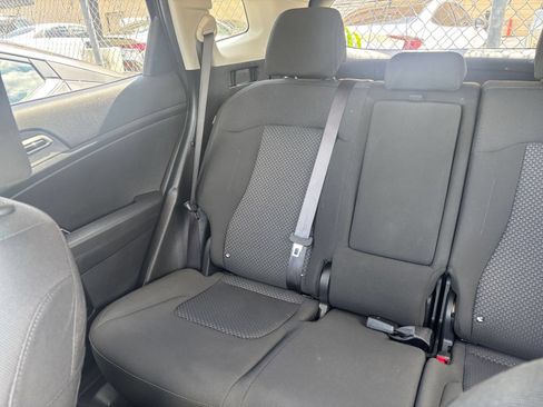 Used 2025 Kia Sportage LX FWD image 38