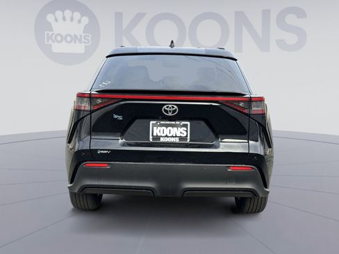 New 2026 Toyota bZ XLE image 5
