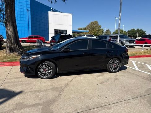 Used 2024 Kia Forte GT w/ GT2 Package FWD image 2