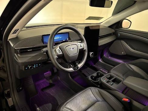 Certified 2025 Ford Mustang Mach-E Premium AWD/4WD image 2