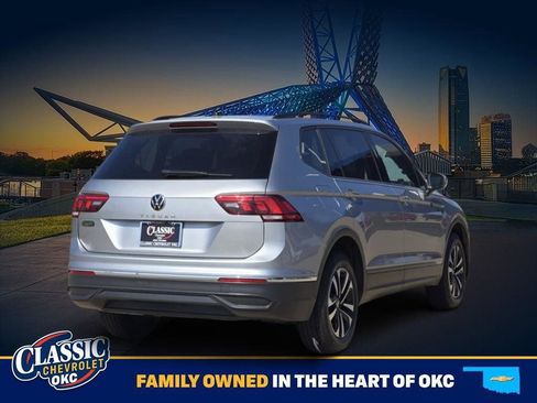 Used 2022 Volkswagen Tiguan S image 7