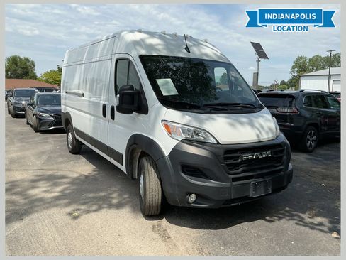 Used 2022 RAM ProMaster 2500 FWD image 1