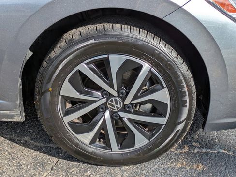 Used 2024 Volkswagen Jetta S image 11