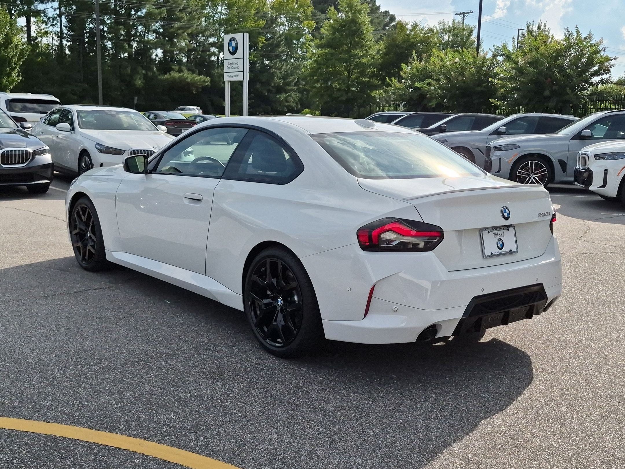 New 2026 BMW 230i Coupe w/ M Sport Package RWD image 5