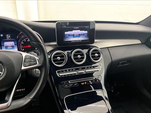 Used 2018 Mercedes-Benz C 300 Sedan image 5