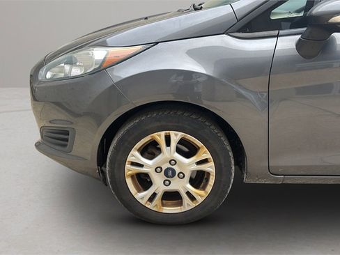 Used 2016 Ford Fiesta SE image 9