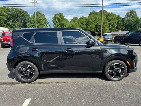 Used 2024 Kia Soul EX FWD image 10