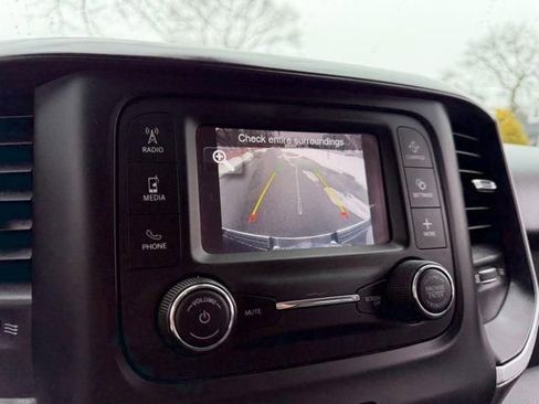 Used 2020 RAM 1500 Big Horn AWD/4WD image 39