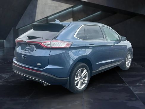Used 2018 Ford Edge SEL w/ Equipment Group 201A AWD/4WD image 3