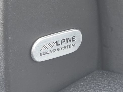 Used 2020 Dodge Journey Crossroad w/ Popular Equipment Group FWD image 11