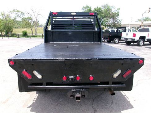 Used 2011 Chevrolet Silverado 2500 W/T AWD/4WD image 3