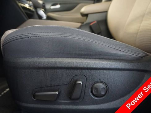 Used 2020 Hyundai Santa Fe SEL w/ Convenience Package FWD image 6