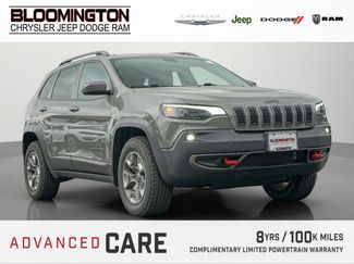 Used 2019 Jeep Cherokee Trailhawk w/ Cold Weather Group image 1