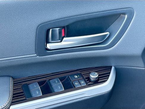 New 2025 Toyota Sienna XLE Woodland Edition AWD/4WD image 15